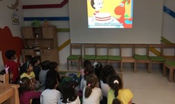 İNGİLİZCE ÖĞRENİYORUZ
