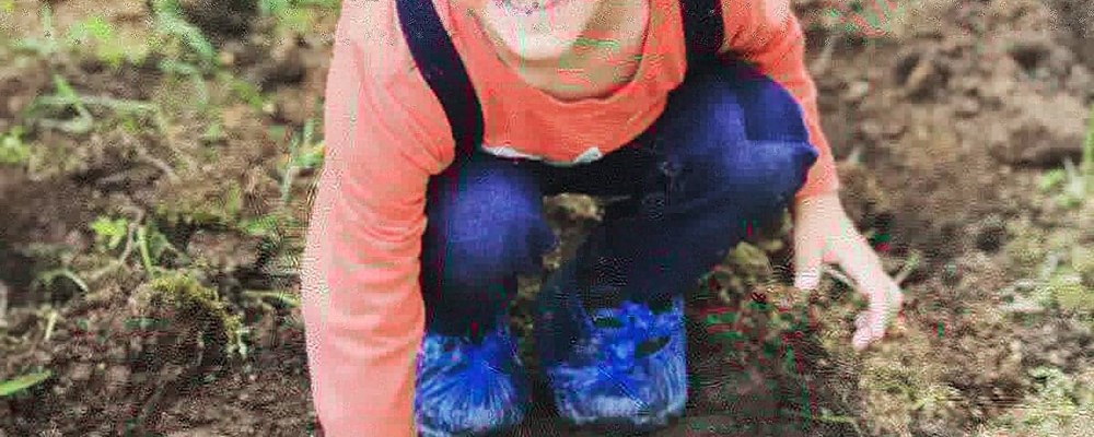 Öğrencilerimizle fidan dikimi