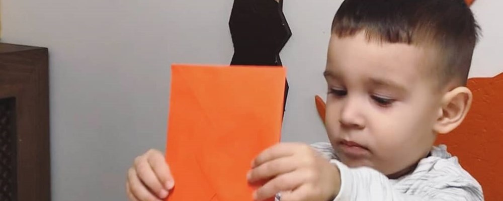 Yeni yıl tebrik kartı hazırlıkları